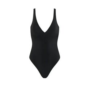 NWOT Black Cuup "The Plunge" Wireless One Piece Swimsuit Size Medium (D-E)